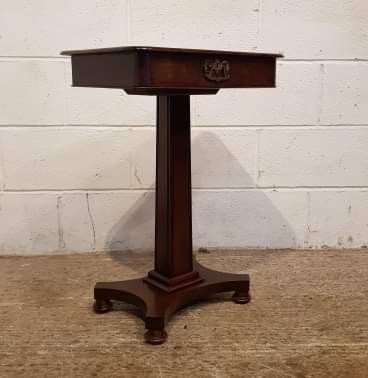 fig 1. ANTIQUE WILLIAM 1V MAHOGANY SIDE TABLE C1830