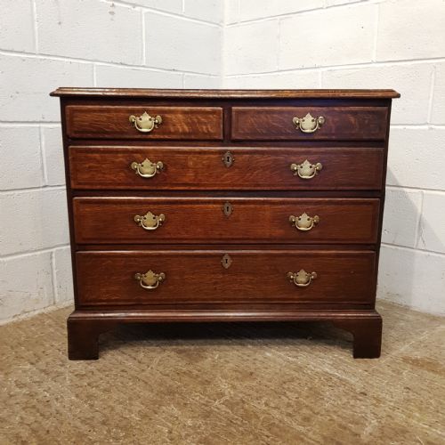 fig 1. ANTIQUE GEORGIAN PERIOD OAK DWARF CHEST OF DRAWERS C1780