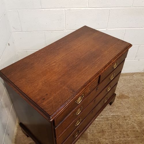 fig 2. ANTIQUE GEORGIAN PERIOD OAK DWARF CHEST OF DRAWERS C1780
