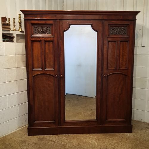 fig 1. ANTIQUE VICTORIAN MAHOGANY TRIOLE WARDROBE C1880