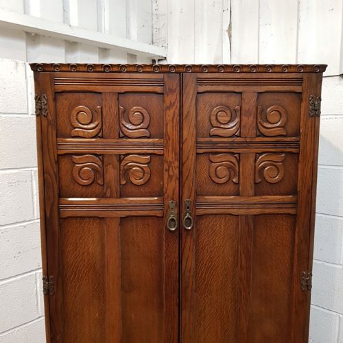 fig 2. ANTIQUE SMALL CARVED OAK DOUBKE WARDROBE C1920