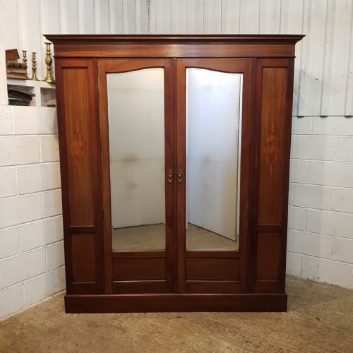 fig 2. ANTIQUE EDWARDIAN MAHOGANY TRIPLE WARDROBE C1900