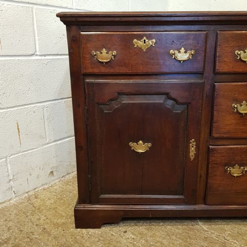 fig 2. ANTIQUE SMALL 18TH CENTURY PERIOD COUNTRY OAK DRESSER BASE C1780