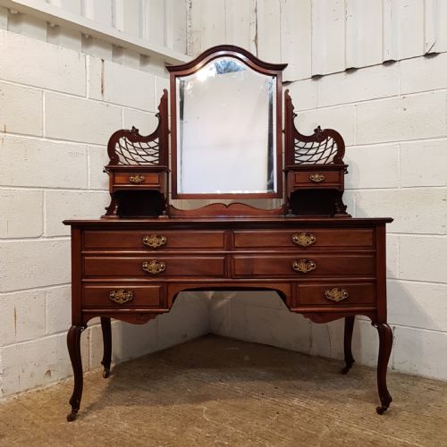 fig 1. ANTIQUE ART NOUVEAU MAHOGANY DRESSING TABLE C1890