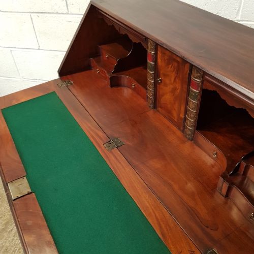 fig 2. ANTIQUE REGENCY MAHOGANY BUREAU C1820