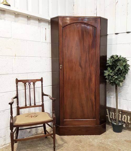 Antique Edwardian Mahogany Corner Cupboard C1900