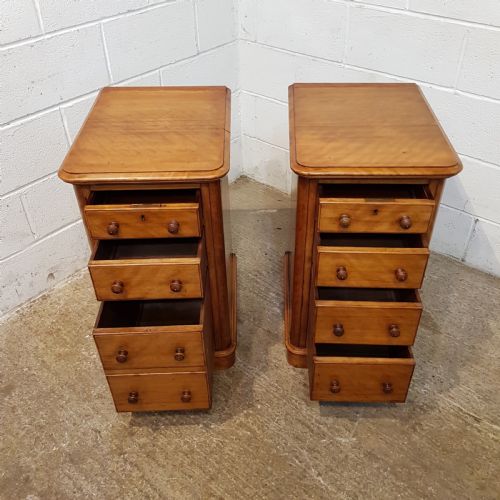 fig 2. ANTIQUE PAIR VICTORIAN SATIN BIRCH BEDSIDE CHESTS OF DRAWERS C1880