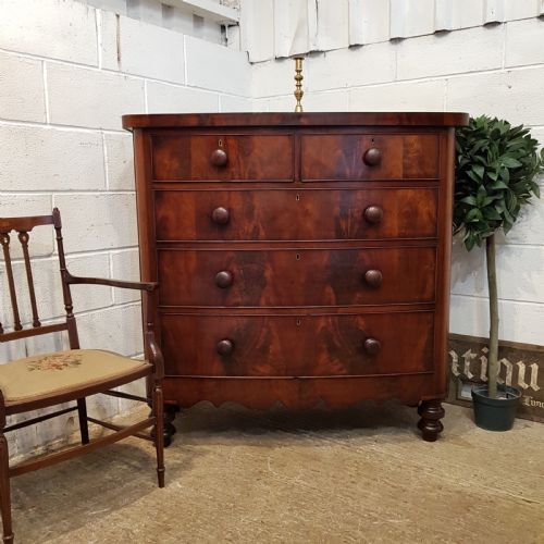 Antique Victorian Flamed Mahogany Bow Front Chest of Drawers C1880