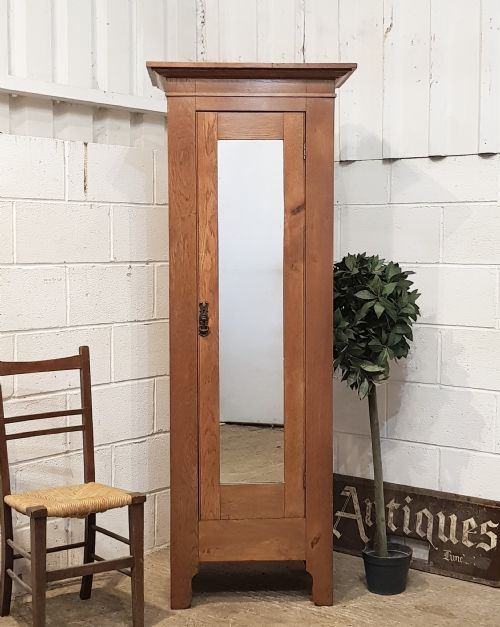 Antique Arts & Crafts Oak Hall Wardrobe C1914