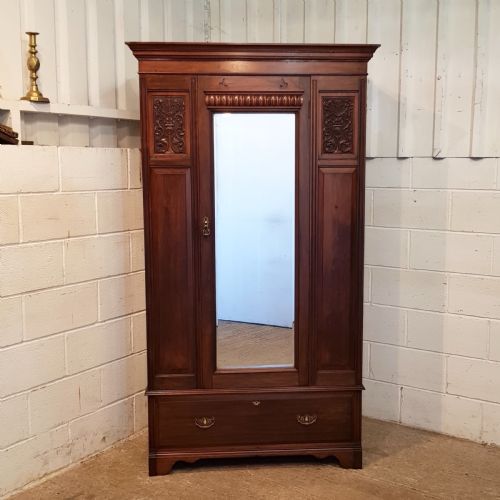fig 1. ANTIQUE ART NOUVEAU MAHOGANY WARDROBE C1890