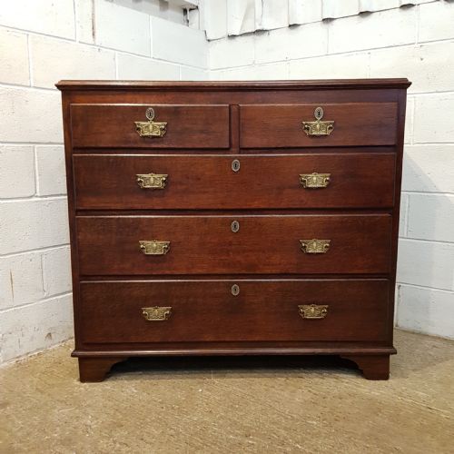 fig 1. ANTIQUE LATE 18th CENTURY PERIOD OAK CHEST OF DRAWERS C1790