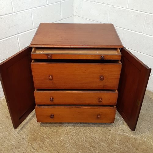 fig 2. ANTIQUE VICTORIAN MAHOGANY FITTED CABINET C1880