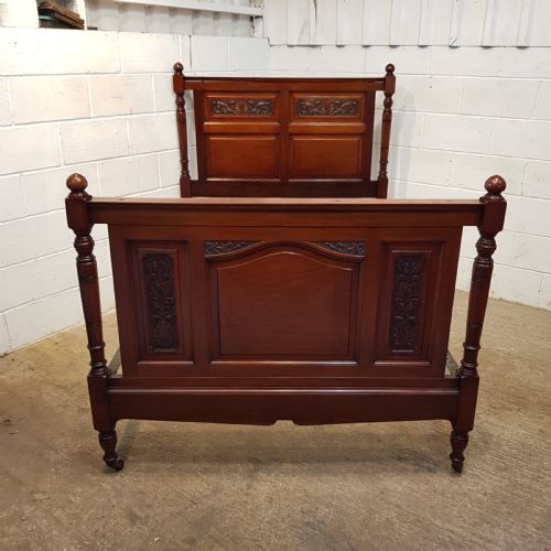 fig 1. ANTIQUE LATE VICTORIAN MAHOGANY DOUBLE BED C1890