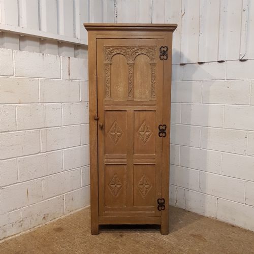 fig 1. ANTIQUE CARVED LIMED OAK HALL ROBE C1920
