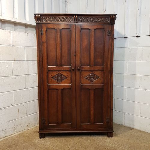 fig 1. ANTIQUE CARVED & JOINED OAK DOUBKE WARDROBE C1920