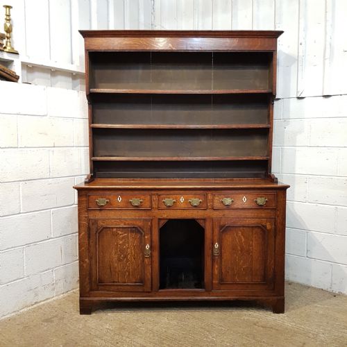 fig 1. ANTIQUE 18TH CENTURY PERIOD COUNTRY OAK DRESSER C1780