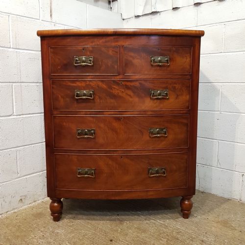 fig 1. ANTIQUE VICTORIAN MAHOGANY BOW FRONT CHEST OF DRAWERS C1880