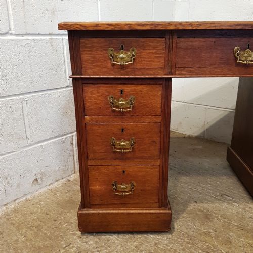 fig 2. ANTIQUE LATE VICTORIAN OAK TWIN PEDESTAL DESK C1890