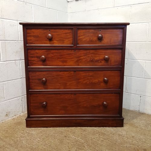 fig 1. ANTIQUE VICTORIAN MAHOGANY CHEST OF DRAWERS C1880