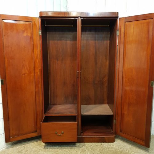 fig 2. ANTIQUE VICTORIAN MAHOGANY DOUBLE WARDROBE C1880