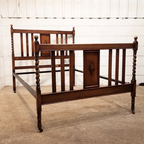 Antique Oak Doubke Bed C1920