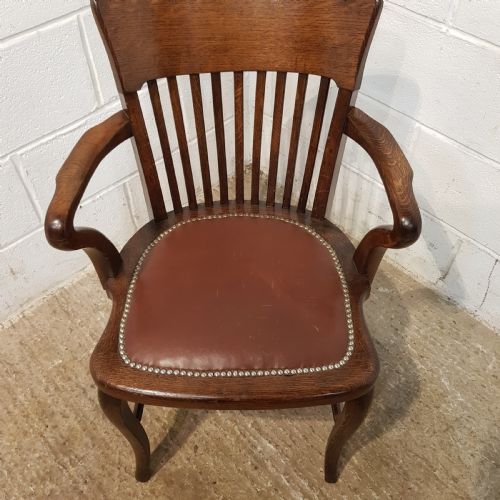 fig 2. ANTIQUE EDWARDIAN OAK DESK CHAIR C1900