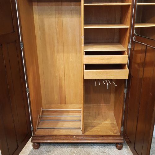 fig 2. ANTIQUE OAK GENTS FITTED DOUBLE WARDROBE C1920