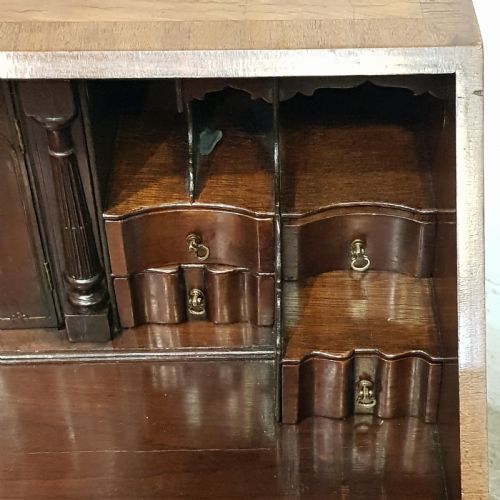 fig 2. ANTIQUE EDWARDIAN MAHOGANY SMALL BUREAU C 1900