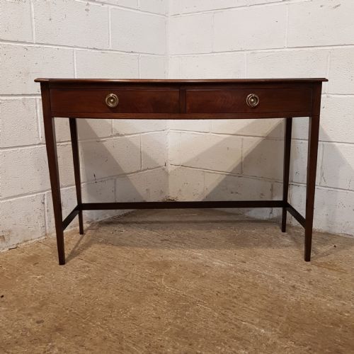 fig 1. ANTIQUE EDWARDIAN MAHOGANY BOW FRONT SIDE TABLE C1900