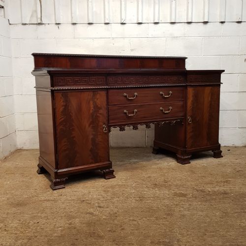 fig 2. ANTIQUE EDWARDIAN. MAHOGANY CHIPPENDALE SIDEBOARD C1900