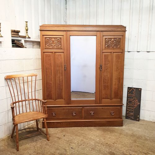 Antique Arts & Crafts Light Oak Double Wardrobe C1900