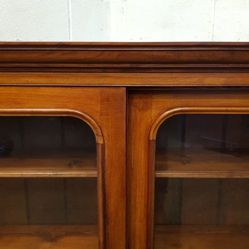fig 2. ANTIQUE VICTORIAN MAHOGANY Y GLAZED BOOKCASE C1880