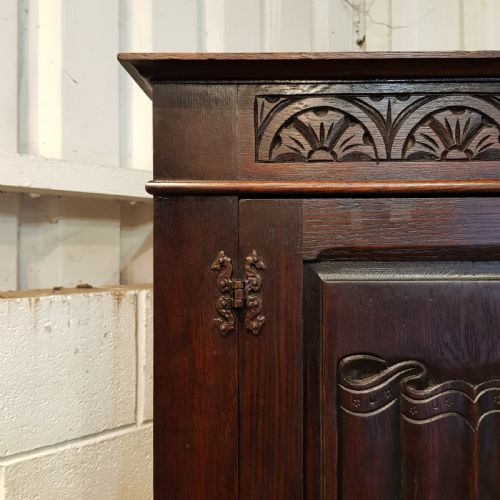 fig 1. ANTIQUE CARVED OAK LINEN FOLD DOUBLE WARDROBE C1920