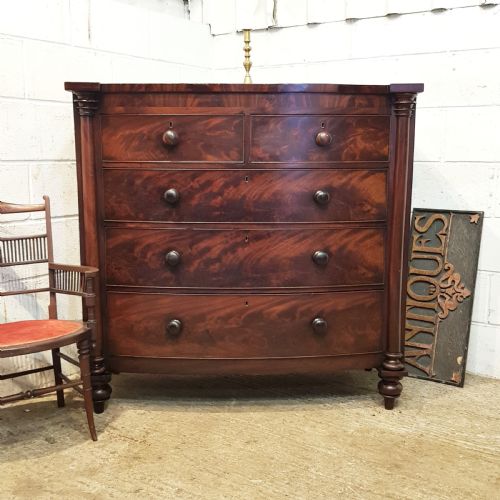 Antique Victorian Mahogany Bow Front Chest of Drawers C1860