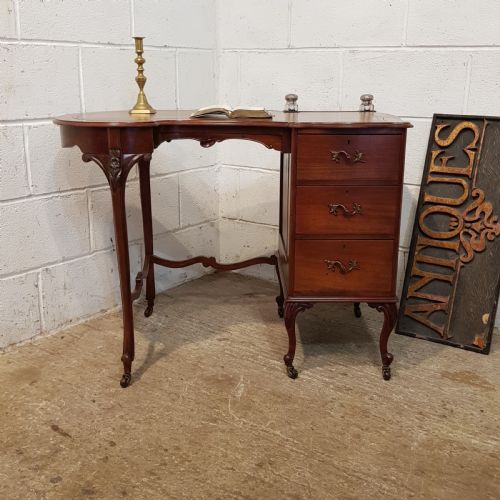 fig 2. ANTIQUE ART NOUVEAU LEATHER TOP LADIES DESK WITH ORIGINAL SILVER INKWELLS C1890