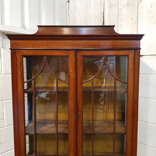 fig 1. ANTIQUE EDWARDIAN MAHOGANY DISPLAY CABINET C1900