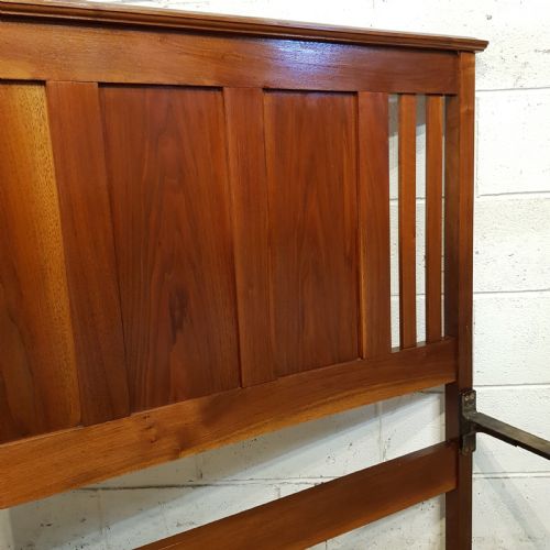 fig 2. ANTIQUE EDWARDIAN RED WALNUT DOUBLE BED C1900