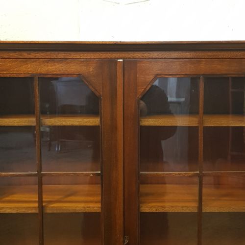 fig 2. ANTIQUE EDWARDIAN MAHOGANY GLAZED BOOKCASE C1900