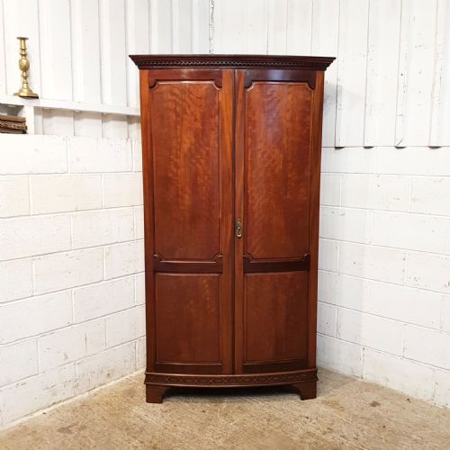 fig 1. ANTIQUE EDWARDIAN MAHOGANY BOW FRONT DOUBKE WARDROBE C1900
