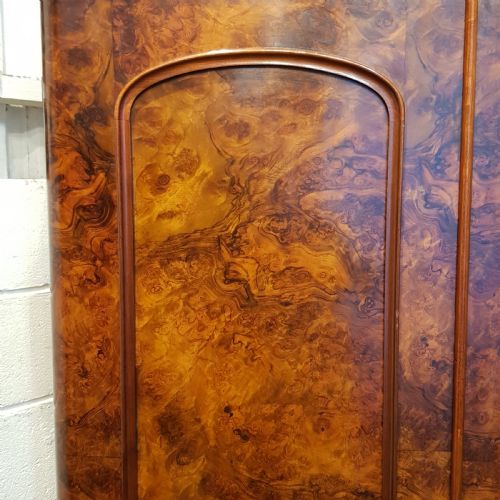 fig 2. ANTIQUE VICTORIAN BURR WALNUT TRIPLE WARD OBE C1880