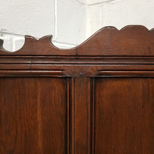 fig 2. ANTIQUE PAIR EDWARDIAN GEORGIAN JOINED OAK SINGLE BEDS C1900