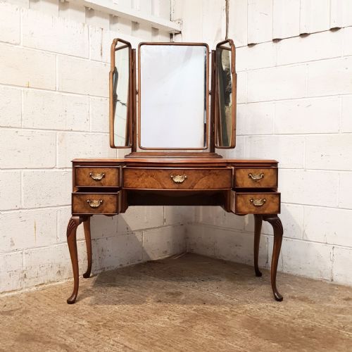 fig 1. ANTIQUE BURR WALNUT QUEEN ANNE DRESSING TABLE C1920