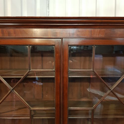 fig 1. ANTIQUE WILLIAM 1V MAHOGANY LIBRARY BOOKCASE C1830