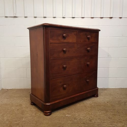 fig 2. ANTIQUE VICTORIAN MAHOGANY CHEST OF DRAWERS C1860