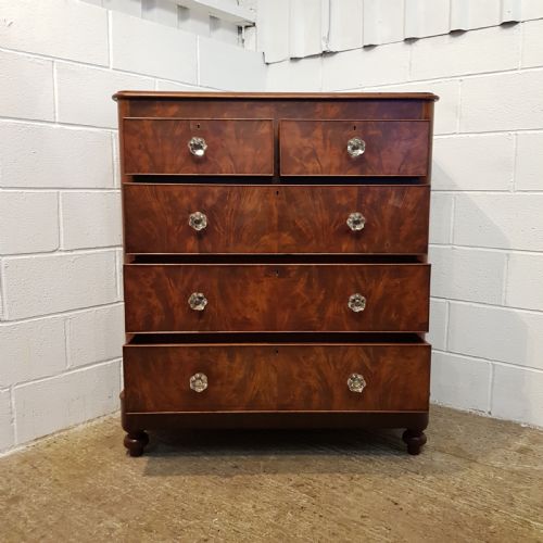 fig 2. ANTIQUE VICTORIAN MAHOGANY CHEST OF DRAWERS C1880