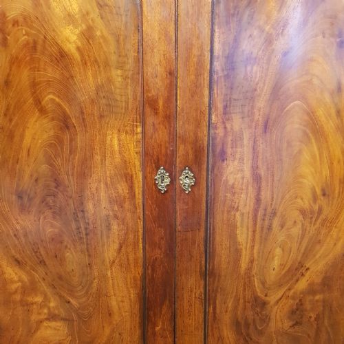 fig 2. ANTIQUE EARLY VICTORIAN MAHOGANY DWARF DOUBLE WARDROBE C1840