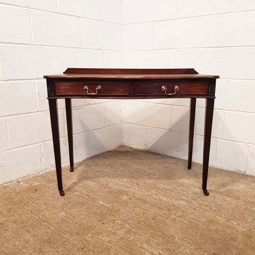 fig 2. ANTIQUE REGENCY MAHOGANY SERPENTINE SHAPED SIDE TABLE C1820