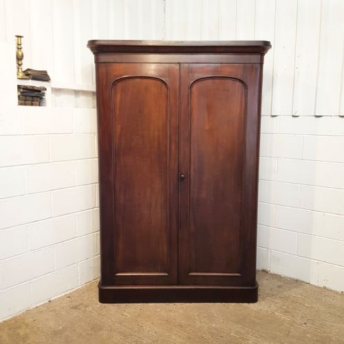 fig 1. ANTIQUE VICTORIAN MAHOGANY DOUBLE WARDROBE C1880