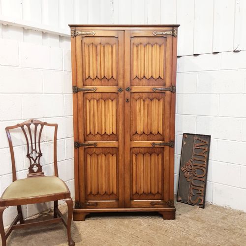 Antique Oak Linen Fold Fitted Wardrobe C1920
