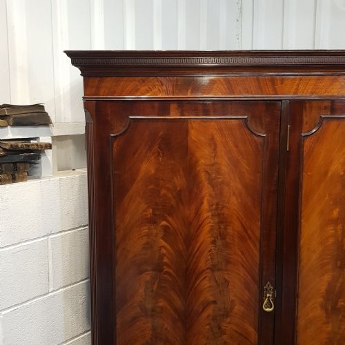 fig 1. ANTIQUE EDWARDIAN MAHOGANY TRIPLE WARDROBE BY WARING & GILLOWS  C1900